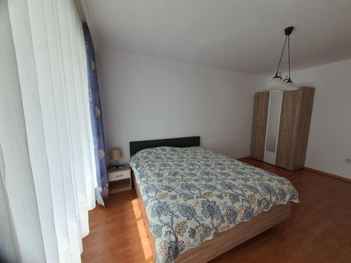 Апртамент Чайка Бл.17 Varna Exterior photo